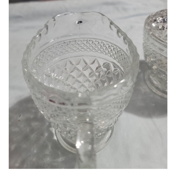 ⏳️Vintage⏳️ANCHOR HOCKING SUGAR & CREAMER SET - Picture 7 of 7